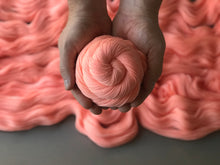 Load image into Gallery viewer, Melina. Fingering 100% Merino SW (4314585825314)