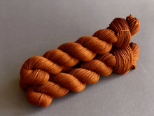 Load image into Gallery viewer, Amber stone...  Fingering 100% Merino SW